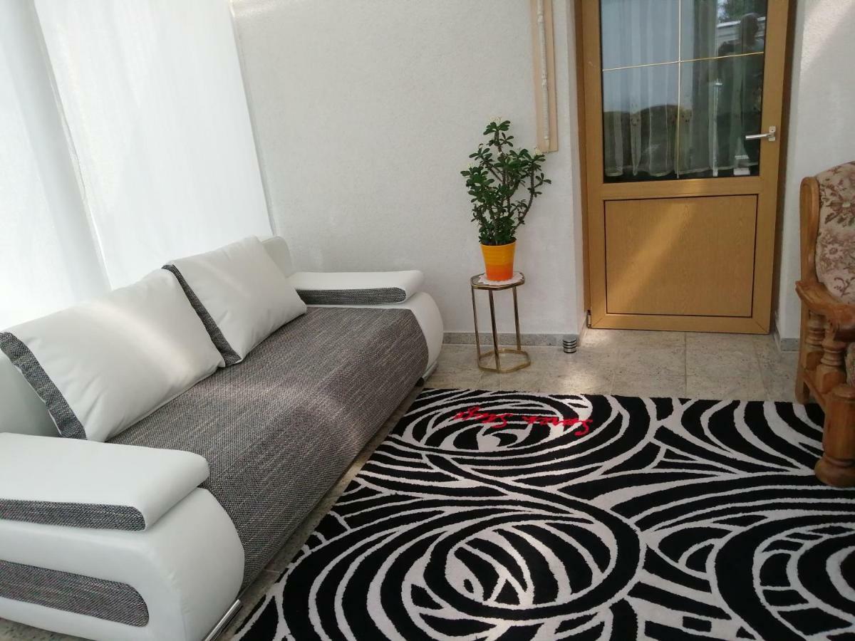 דירות Neutrebbin Kleines Haus Im Oderbruch מראה חיצוני תמונה